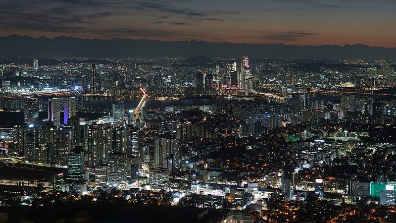 N서울타워 전망대에서 내려다본 서울 야경